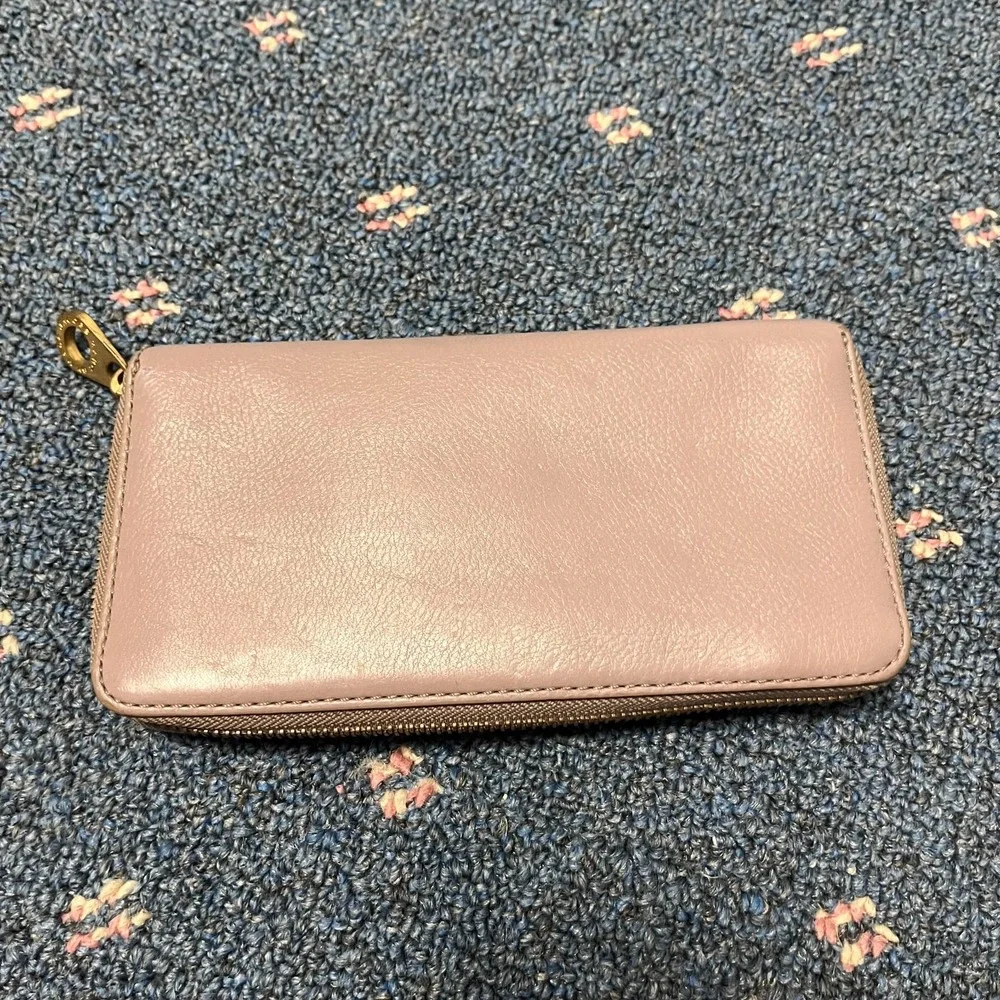 Marc by Marc Jacobs Leather Zip Around Wallet Standard‎ Supply Card Slots Mauve